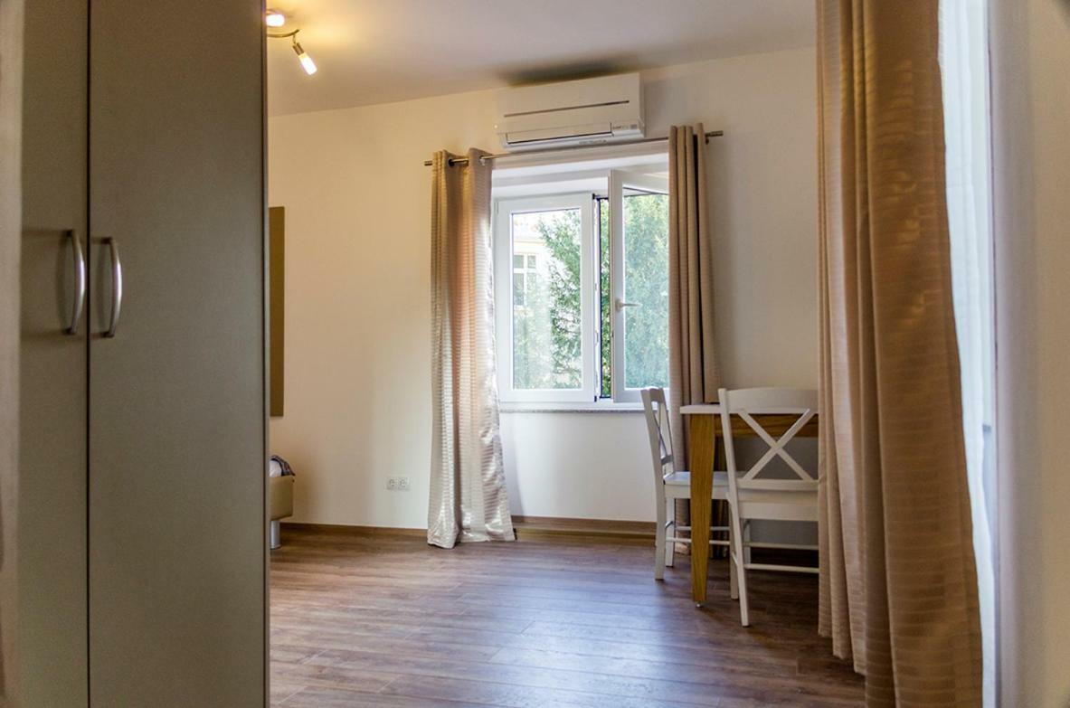 Guesthouse Klaudia Опатія Екстер'єр фото
